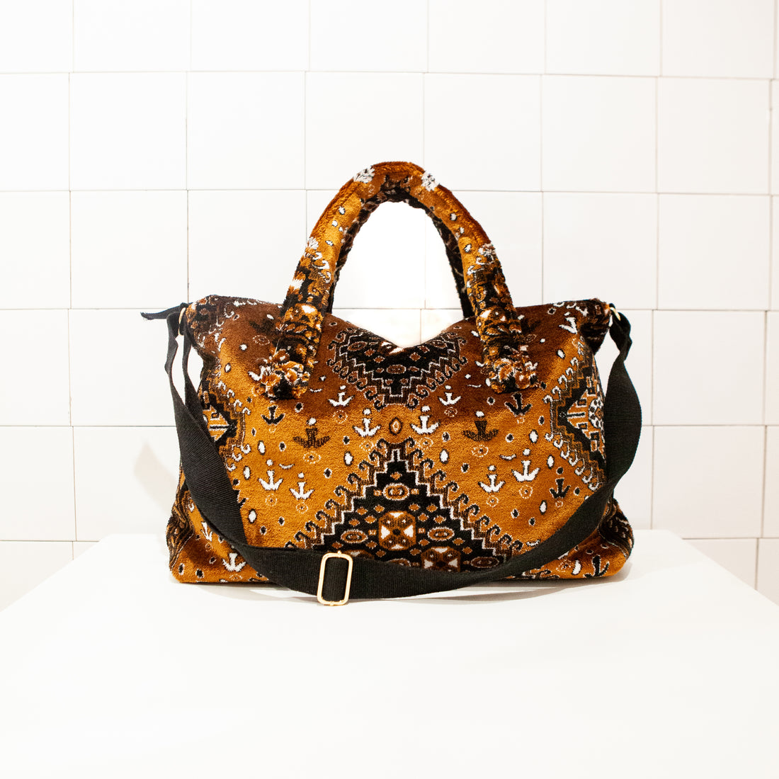 MINI SOCCO CARPET BLACK STRAP