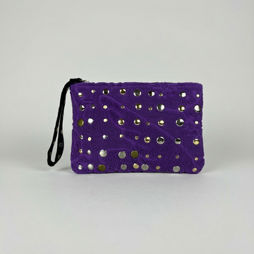 OUI STUDS