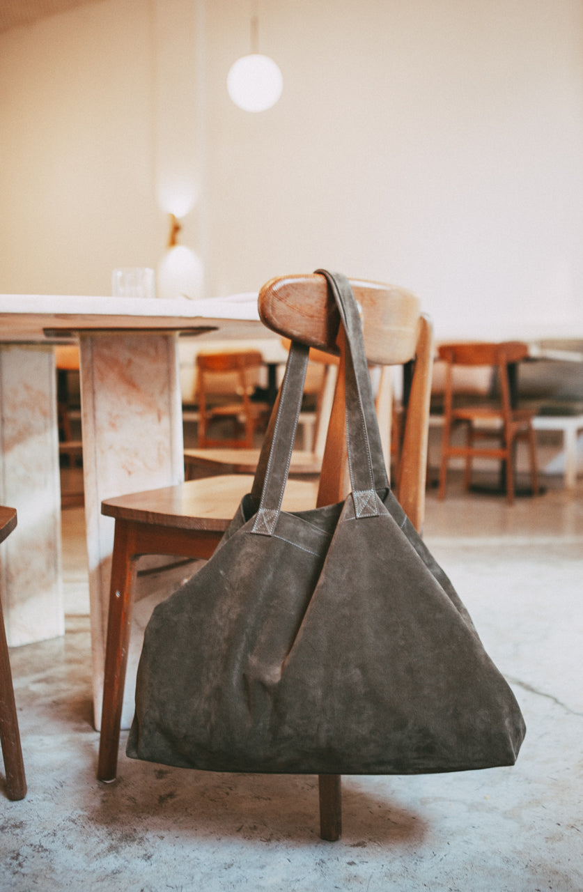 SUEDE LOVE TOTE