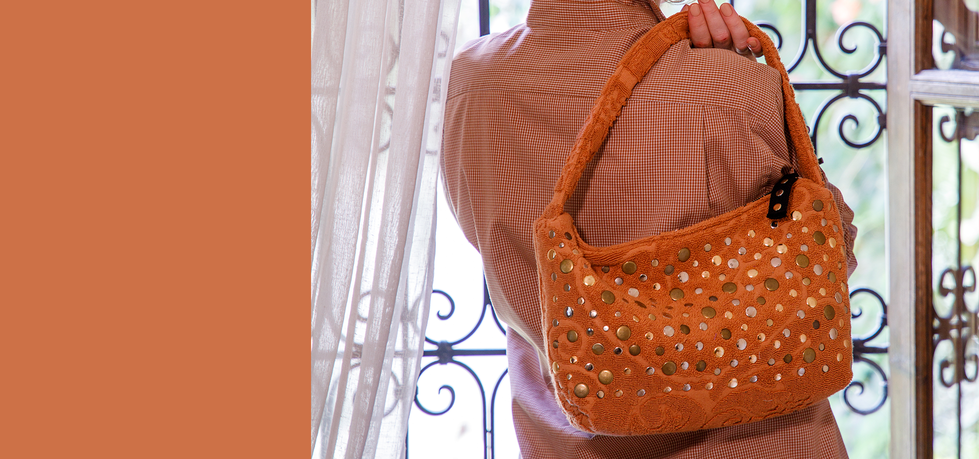 slider image slider_item_AiAxW9